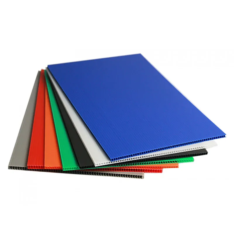 PVC Hollow Board နှင့် PVC Foam Board အကြား ကွာခြားချက်ကား အဘယ်နည်း။